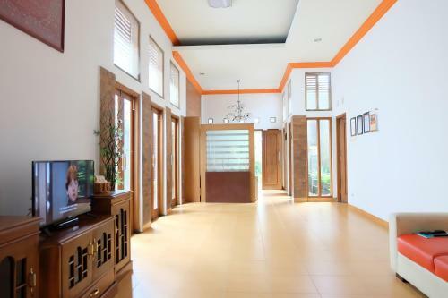 Villa 4 Kamar Full AC Dekat Alun-alun Kidul