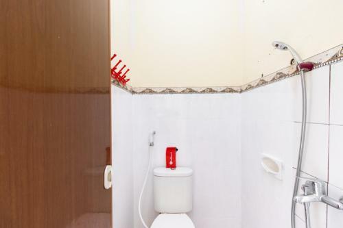 Hostal Reddoorz @ Raya Janti Yogyakarta