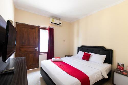 Hostal Reddoorz @ Raya Janti Yogyakarta
