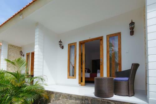 Hostal Adi Abian Villa
