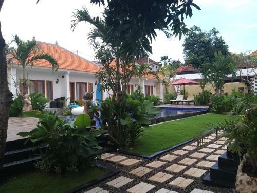 Hostal Adi Abian Villa