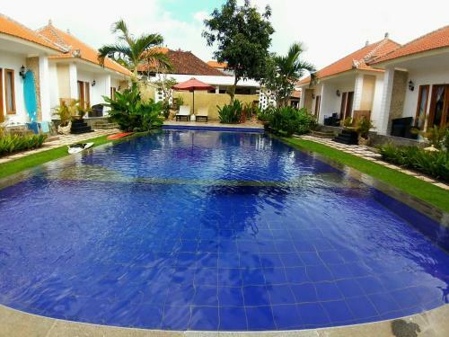 Hostal Adi Abian Villa