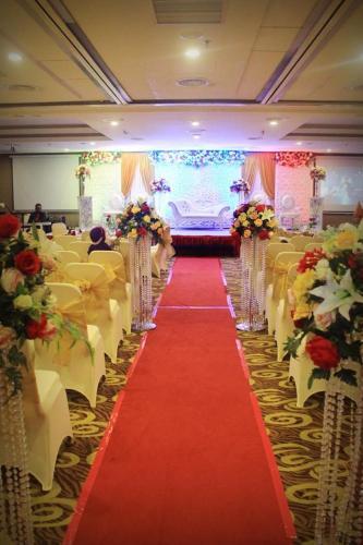 Biz Hotel Batam
