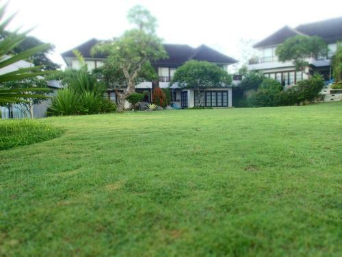 15 Bedrooms Sun Suite Villa Bali
