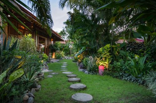 Beautiful Villa With Private Pool, Bali Villa 2049