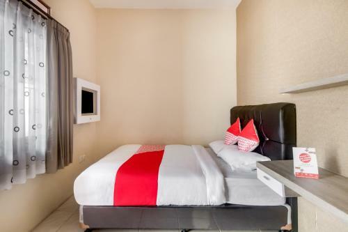 Hotel Oyo 3203 De Java Residence