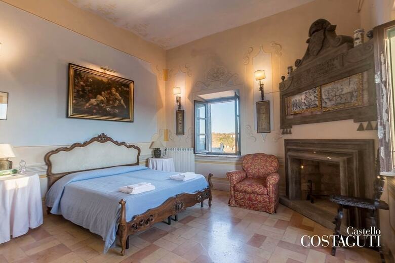 Hotel Castello Costaguti
