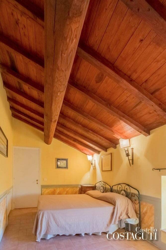 Hotel Castello Costaguti