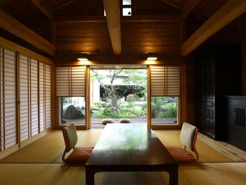 Kamisuwa Onsen Aburaya Ryokan