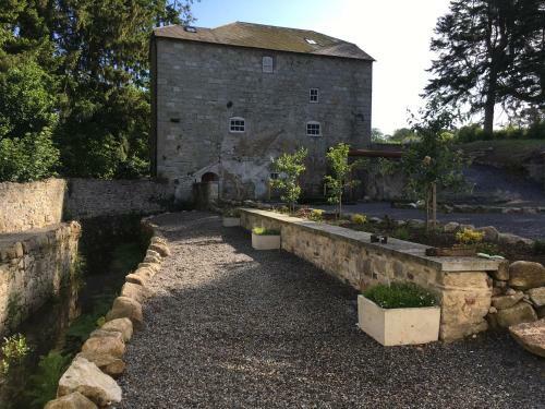 Lovely 3-bed House At Clashganny Mill Borris