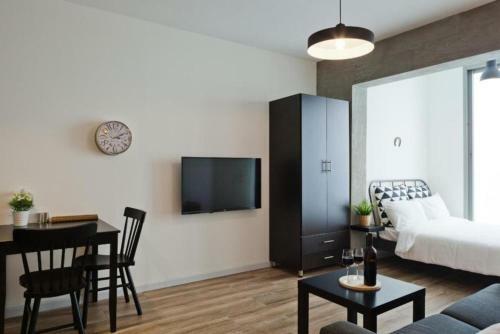 Sun Bay Studio Apartments