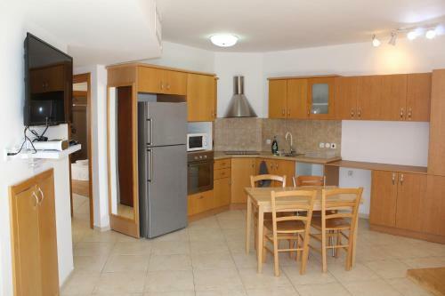 North Shore Apartment