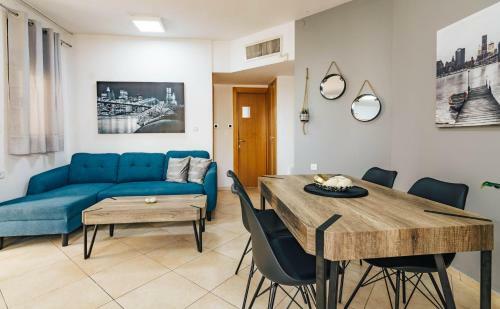 Apartment Next The Beach 2 Min Walk