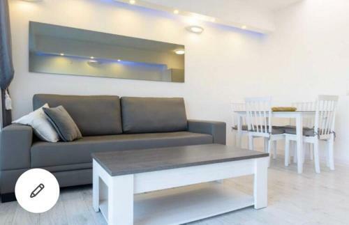 Herzliya Marina - By Beach Apartments Tlv