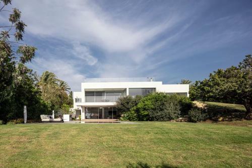 Villa Iman Caesarea