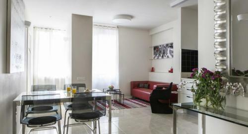 Apartamento Quiet 2br In Rashi 30 By Holyguest