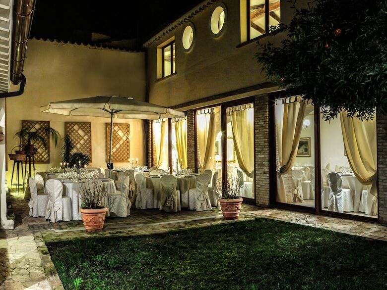 Hostal Corte Cristina