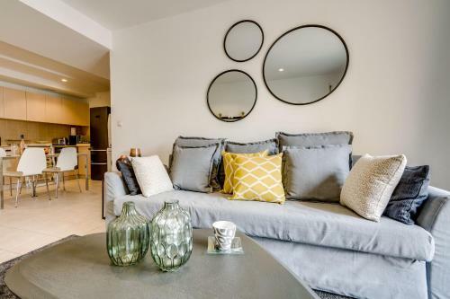 Apartamento Cool 2br In Jaffa Residence By Holyguest