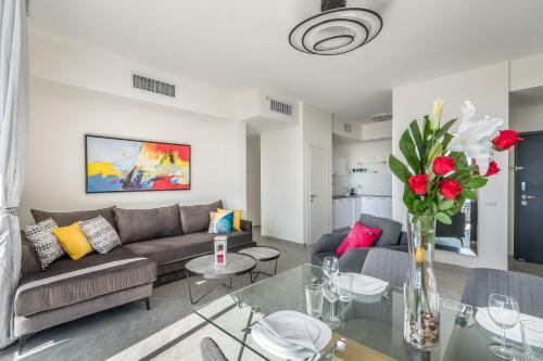 Apartamento J Tower - Fantastic View - Top Location - Private Parking