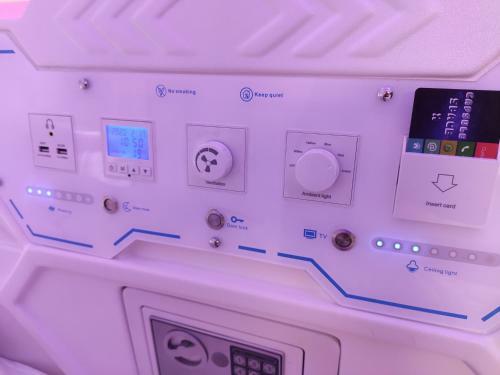 Albergue Capsule Space-x