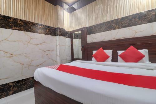 Oyo 67212 Jain Hotels & Isbt Agra