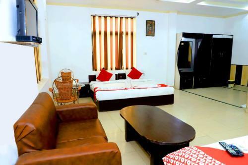 Hotel Prashant Palace