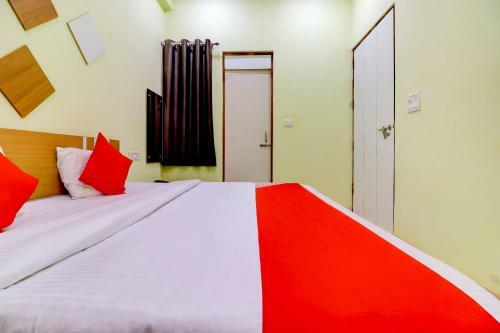Oyo 78729 Hotel Divine