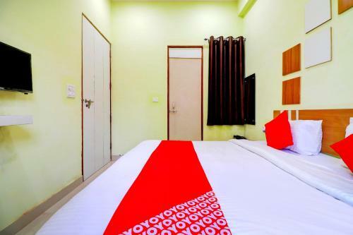Oyo 78729 Hotel Divine