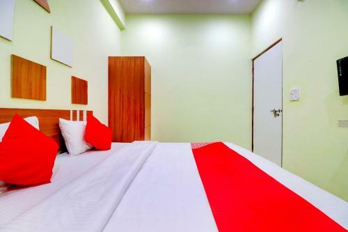 Oyo 78729 Hotel Divine