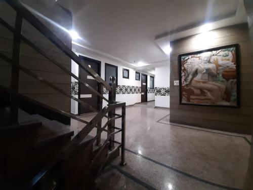 Hotel R. G Palace (Ram Ganga Palace)