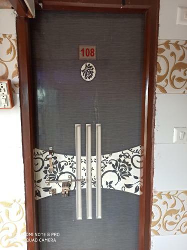 Hostal Hotel Sanskar