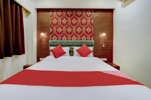 Oyo 67711 Hotel Rj Residency
