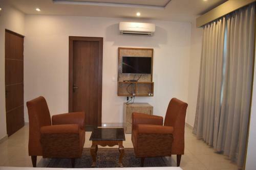 Hotel C-1 Agra