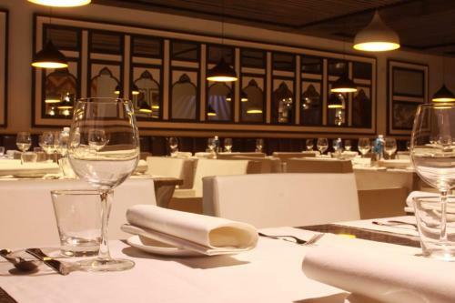 Hotel C-1 Agra