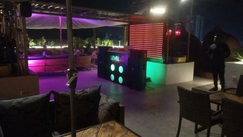 Hotel C-1 Agra