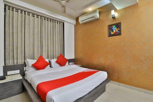 Oyo 2174 Hotel Radhey Inn