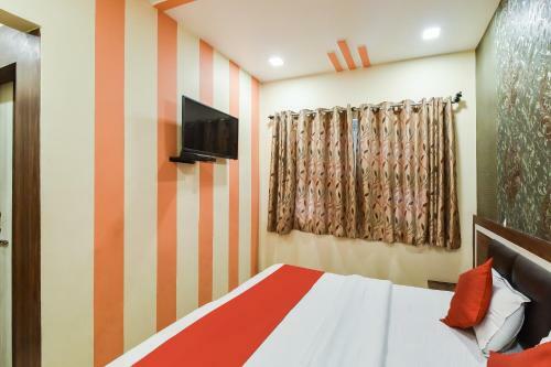 Oyo 19832 Hotel New Mahatma