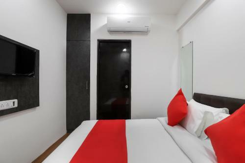 Oyo 40139 Hotel Peradiot