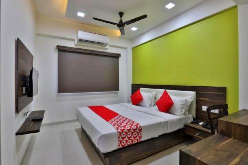 Hotel The Dev Orchid