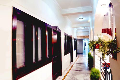 Hotel Prayag Inn