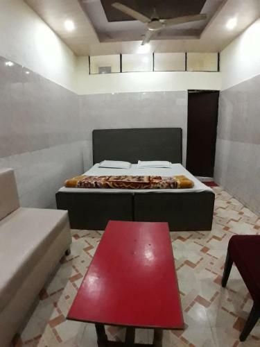 Gulmarg Hotel