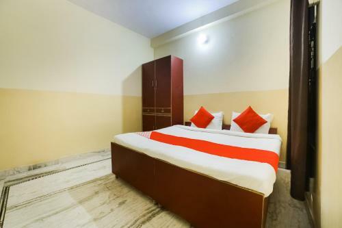 Hotel Oyo 63006 Yogi Guest House