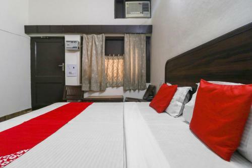 Oyo 75865 Hotel Jogi Guest House