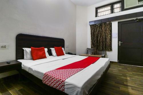 Oyo 75865 Hotel Jogi Guest House