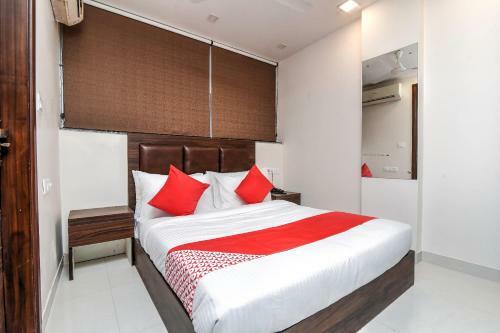 Oyo 75865 Hotel Jogi Guest House