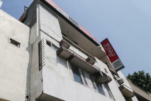 Oyo 75865 Hotel Jogi Guest House