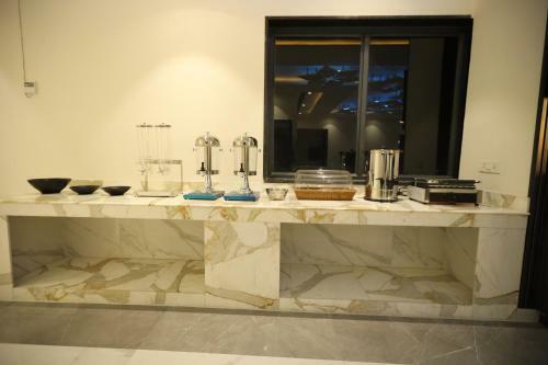 Hotel Treehouse London Street Amritsar