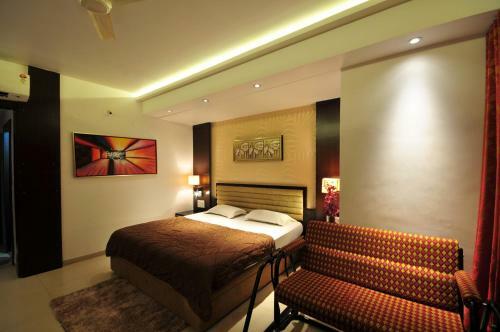 Hotel Surabhi Regency