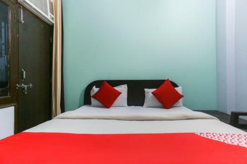 Oyo 71204 Hotel New Grace