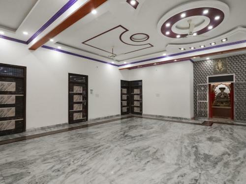 Hotel Spot On 72422 Shree Maruti Nandan